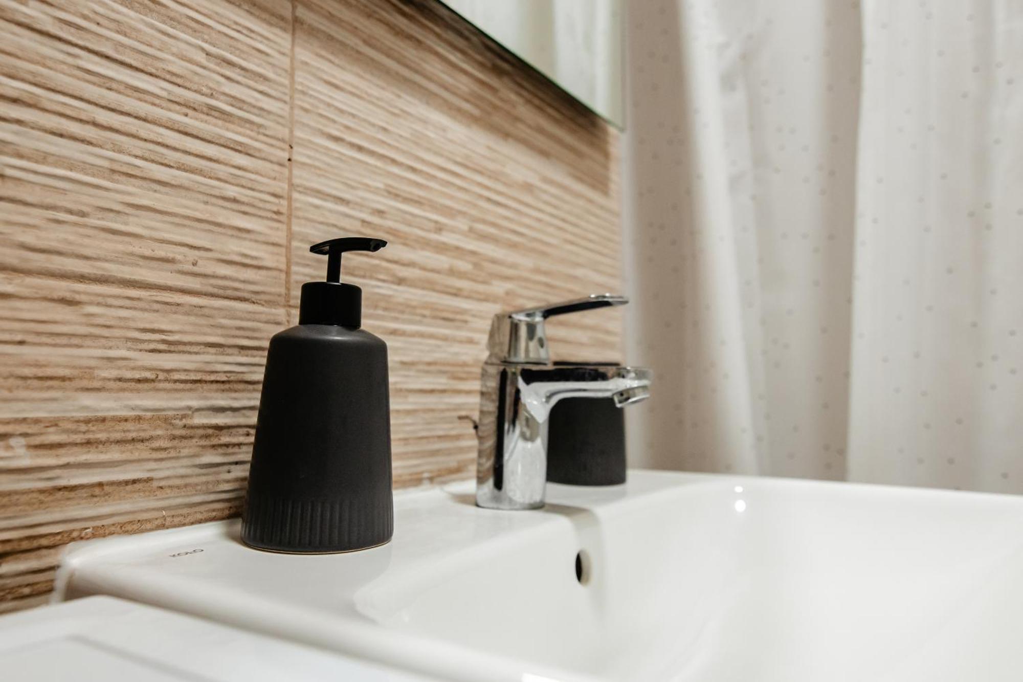 Cosmo Mountain Escape W. Private Parking Apartament