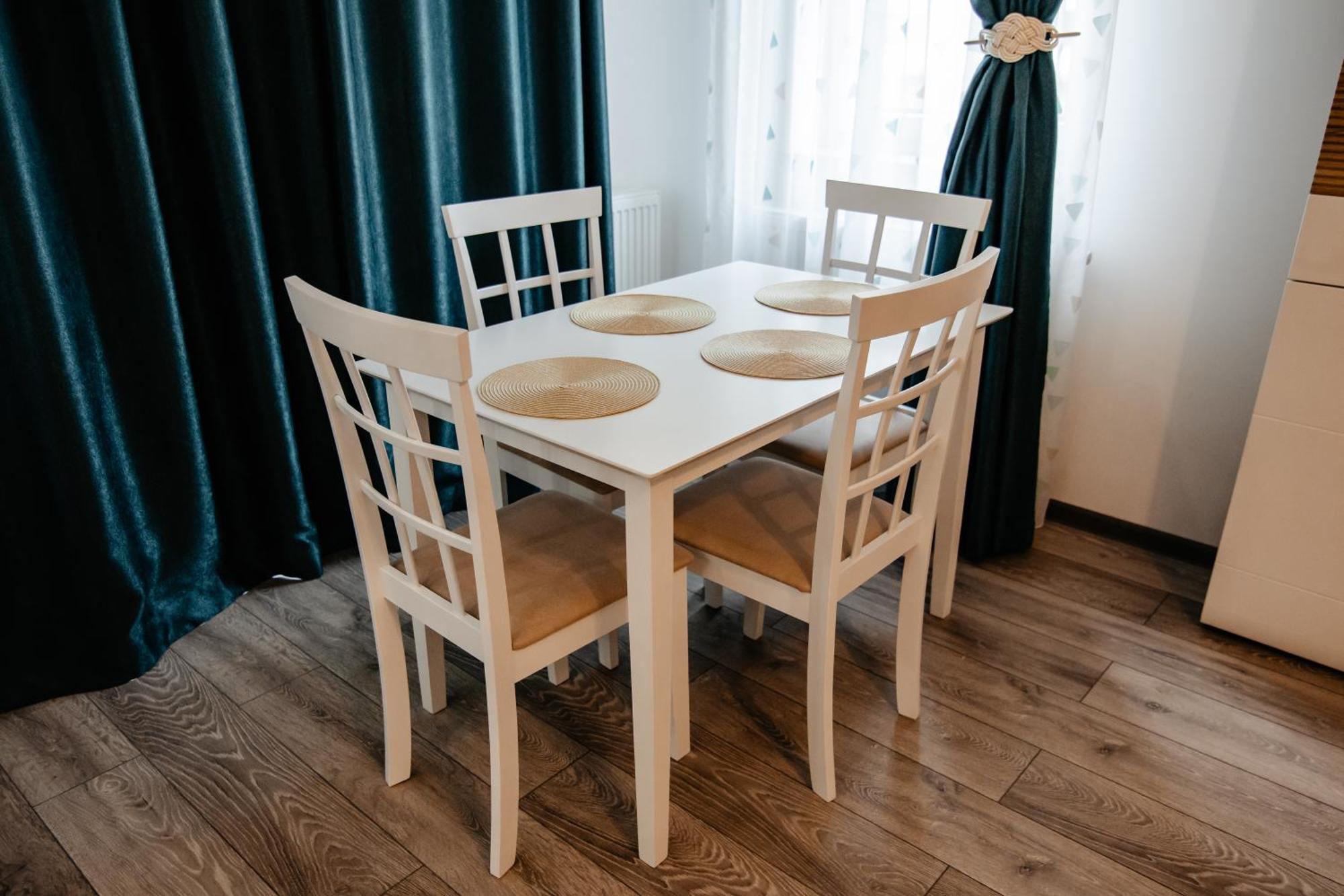 Apartament Cosmo Mountain Escape W. Private Parking Brașov